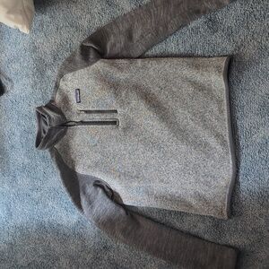 Patagonia Better Sweater Pullover in Gray Size Small